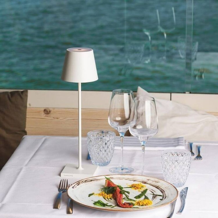Tafellamp Italiaanse style - Draadloos en Touch-Sensitive Led